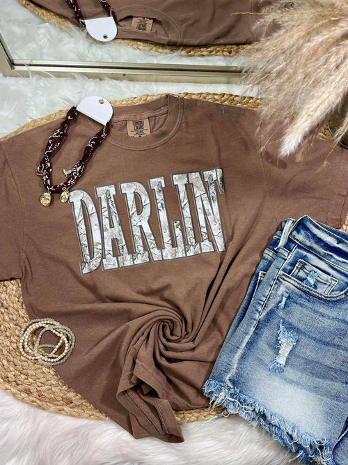 Darlin' Tee